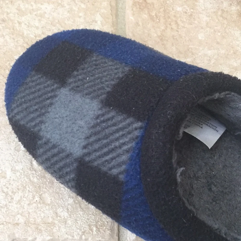 Cuddl Duds Boys Buffalo Check Fleece Slippers